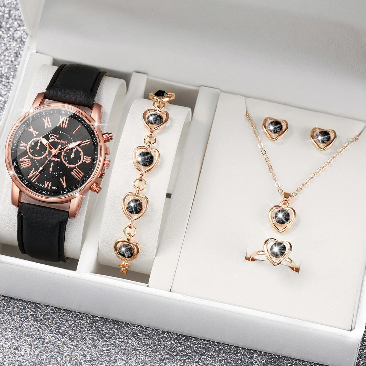 Women Watch Rhinestone Heart Jewelry Set Geneva Watch Casual Leather Band Quartz Wristwatch（Without Box）