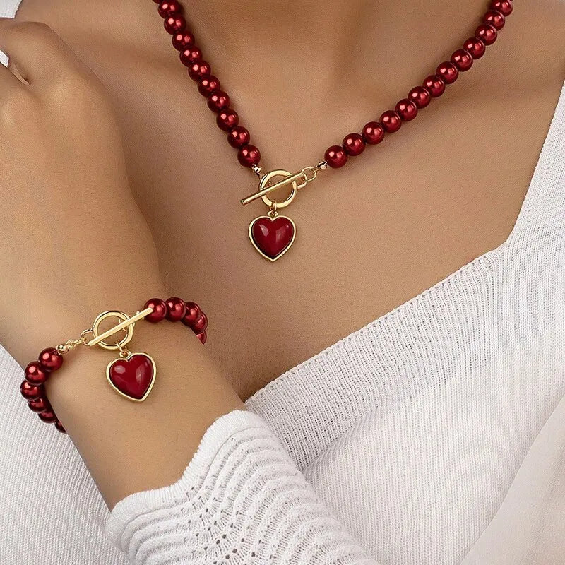 Set di gioielli con bracciale e collana di perle imitazione da 2 pezzi. Elegante ciondolo color perla, collare con perline di colore naturale per ragazza