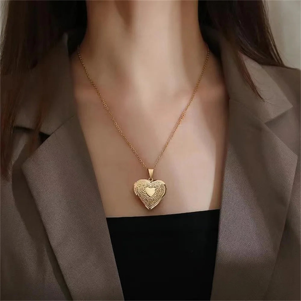 Romantic Heart Locket Pendant Openable Female Gold Color Stainless Steel Photo Frame Charm Necklaces for Women Men Jewelry Gift